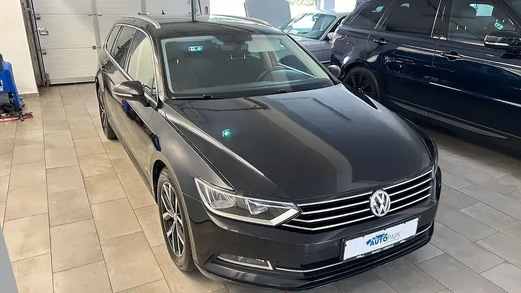 Gebraucht VW Passat Comfortline 190 PS (139 kW) 2015 Schwarz Kombi