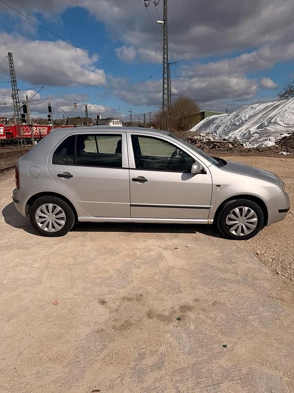 Gebraucht Skoda Fabia 68 PS (50 kW) 2002 Grün Kleinwagen