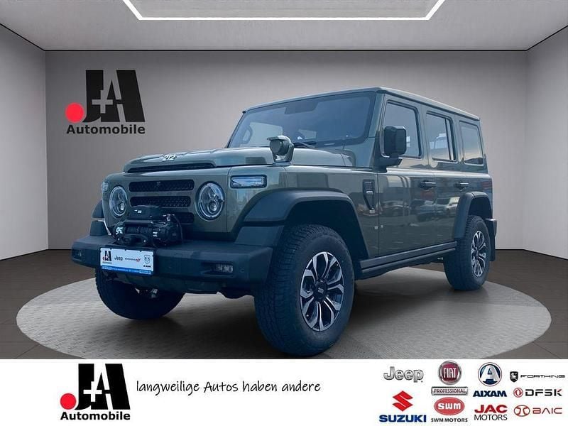 Neu BAW 212 166 PS (122 kW) 2025 Grün SUV