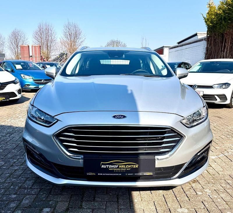 Gebraucht Ford Mondeo Titanium 150 PS (110 kW) 2022 Silber Kombi