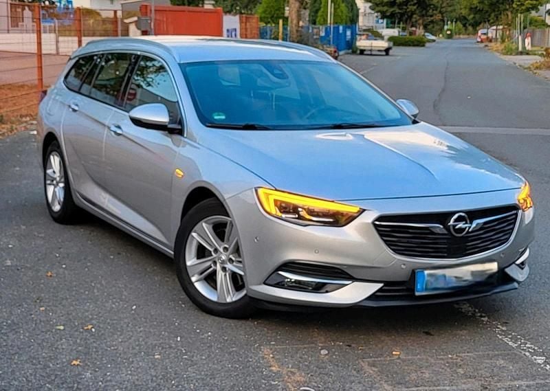 Silber Gebraucht 2019 Opel Insignia Kombi | 8.900 € (Superpreis) - Bild 1/4