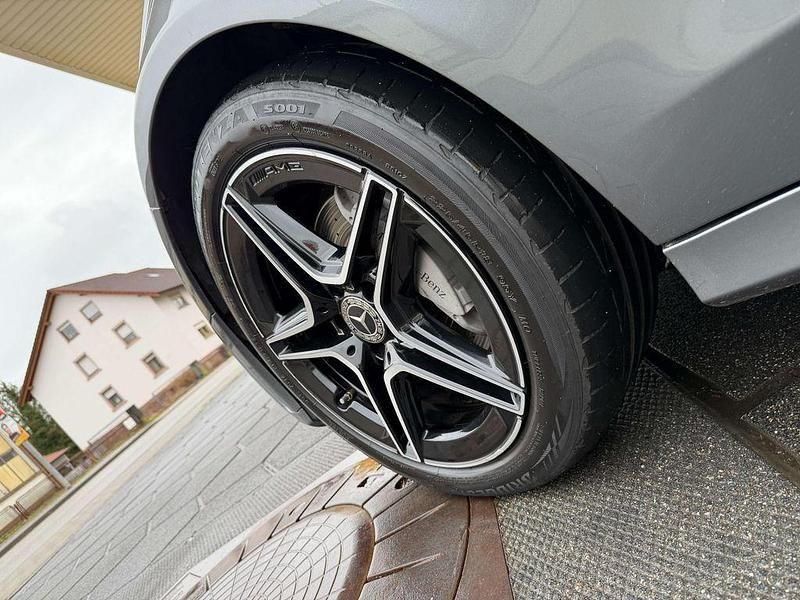 Gebraucht Mercedes C220 AMG 194 PS (142 kW) 2019 Grau Limousine