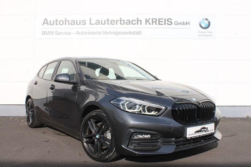 Gebraucht BMW 118 Sport Line 140 PS (102 kW) 2019 Grau Kleinwagen