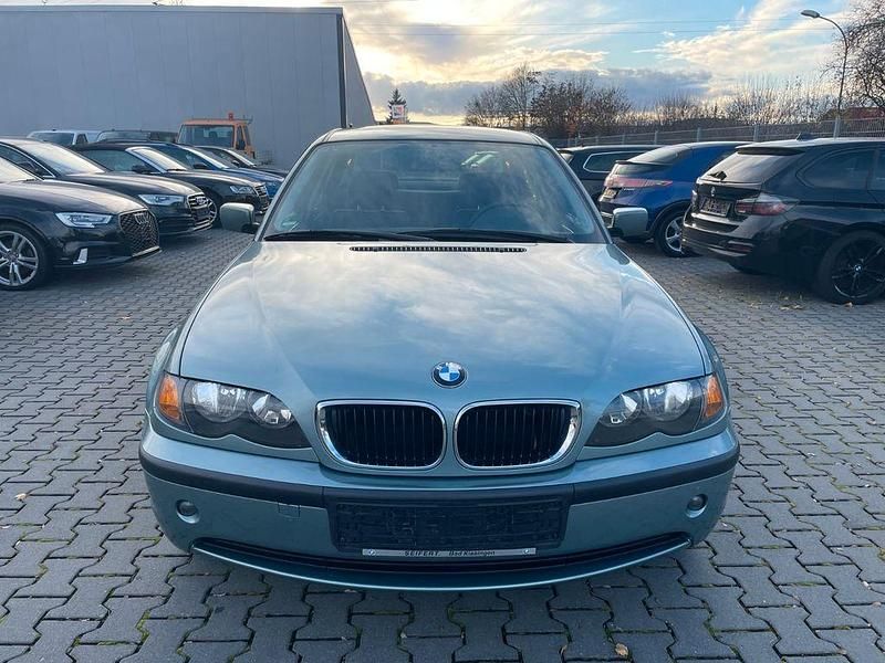 Gebraucht BMW 318 143 PS (105 kW) 2002 Grün Limousine