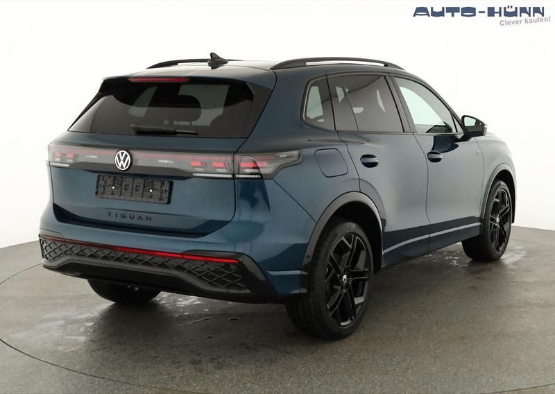 Neu VW Tiguan Style 265 PS (194 kW) 2026 Nightshade blue metallic SUV