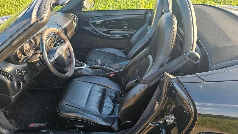 Gebraucht Porsche Boxster 220 PS (161 kW) 2000 Schwarz Cabrio