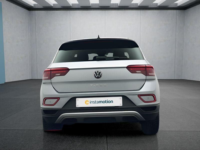 Gebraucht VW T-Roc 150 PS (110 kW) 2025 Silber SUV
