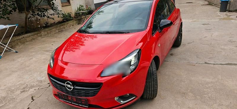 Rot Gebraucht 2017 Opel Corsa Kleinwagen | 6.000 € - Bild 1/4