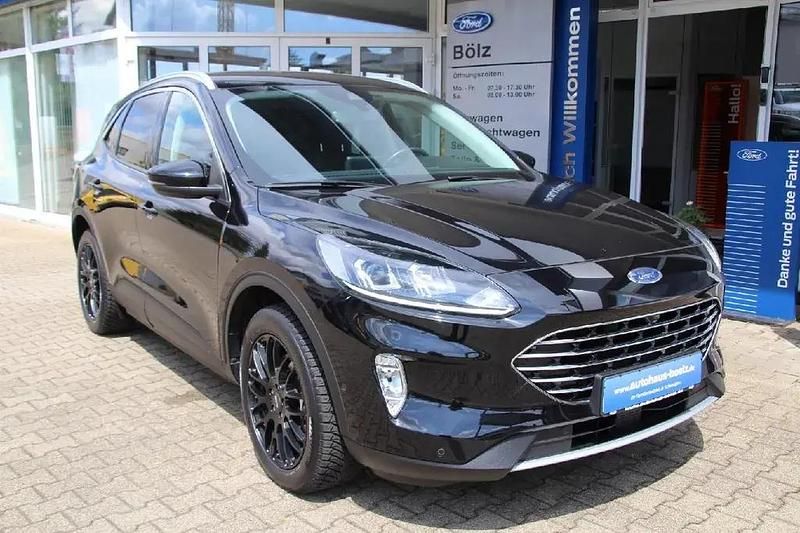 Gebraucht Ford Kuga Titanium 152 PS (111 kW) 2021 Obsidian schwarz metallic SUV