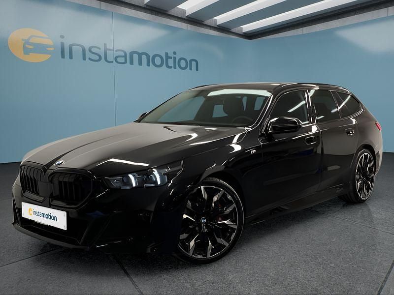 Schwarz Gebraucht 2025 BMW 540 Kombi | 75.649 € (Fairer Preis) - Bild 1/4