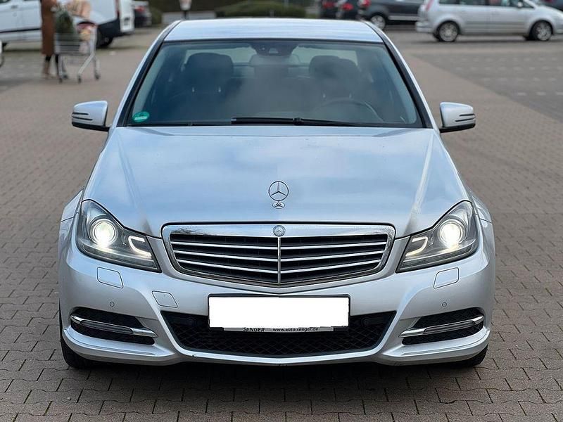 Gebraucht Mercedes C220 170 PS (125 kW) 2013 Silber Limousine
