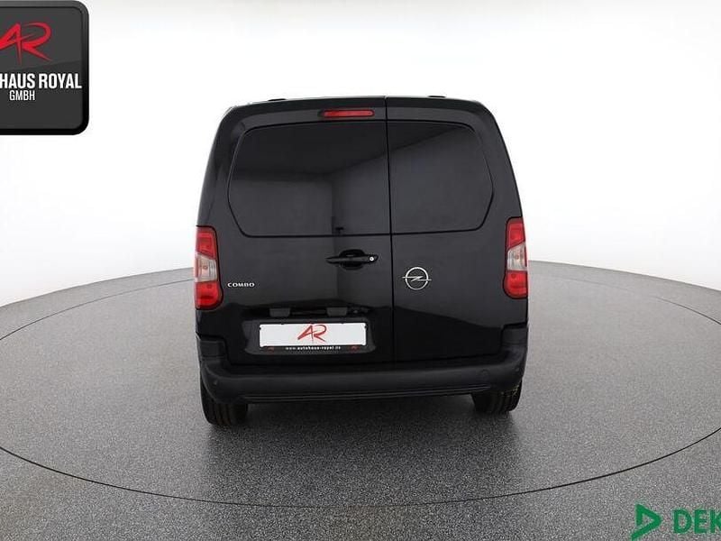 Gebraucht Opel Combo Edition 131 PS (96 kW) 2022 Schwarz Van / Kleinbus