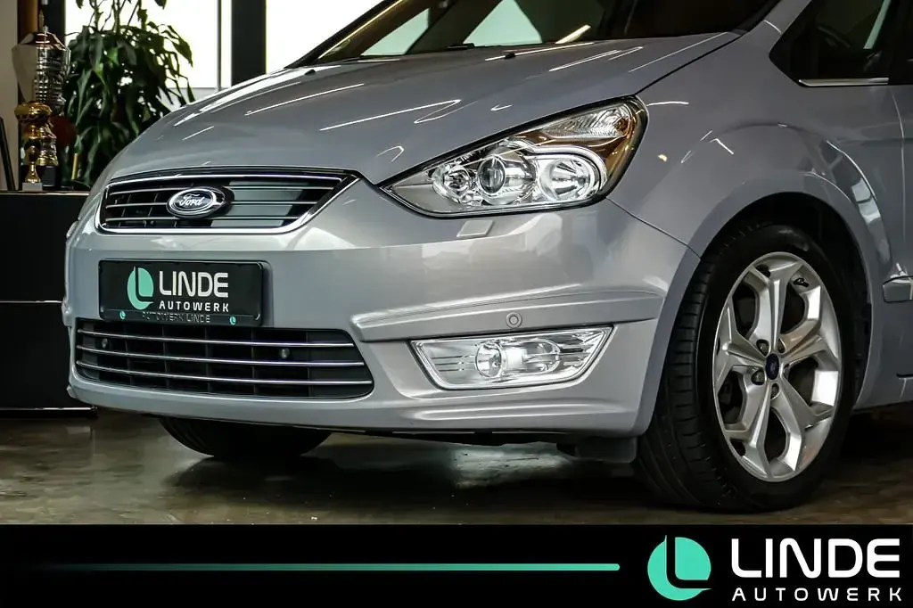 Gebraucht Ford Galaxy Titanium 163 PS (119 kW) 2011 Silber Van / Kleinbus