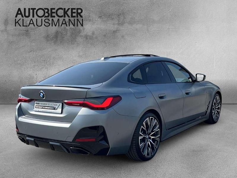 Gebraucht BMW 440 M Sport 374 PS (275 kW) 2024 Frozen pure grey ii metallic Coupé