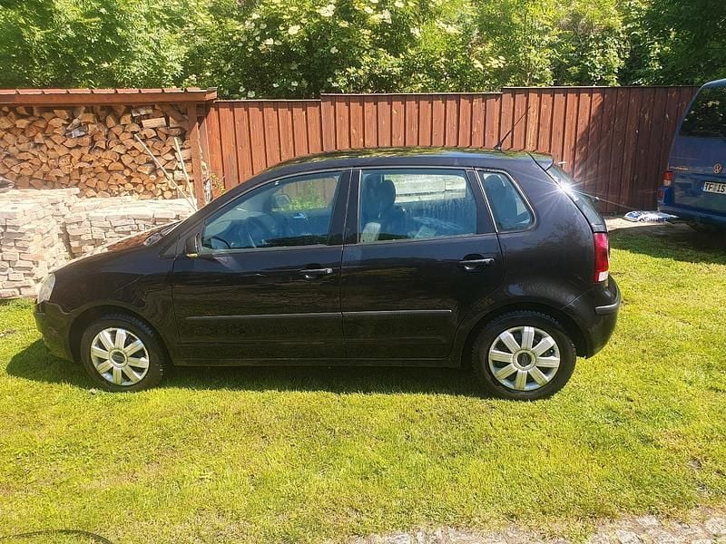 Gebraucht VW Polo 55 PS (40 kW) 2006 Schwarz Kleinwagen