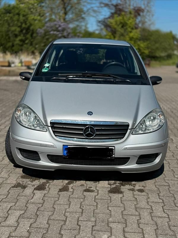 Usata Mercedes A170 116 CV (85 kW) 2004 Argento Utilitaria