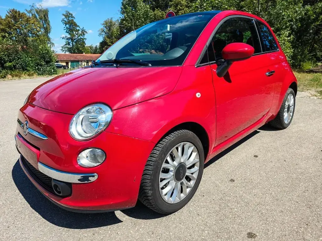 Gebraucht Fiat 500 Lounge 69 PS (50 kW) 2015 Rot Kleinwagen
