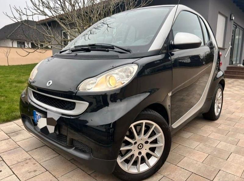 Schwarz Gebraucht 2010 Smart ForTwo Coupé Coupé | 3.450 € (Fairer Preis) - Bild 1/4