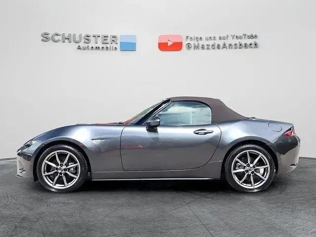 Gebraucht Mazda MX5 Kazari 184 PS (135 kW) 2023 Machine grey (metallic) Cabrio