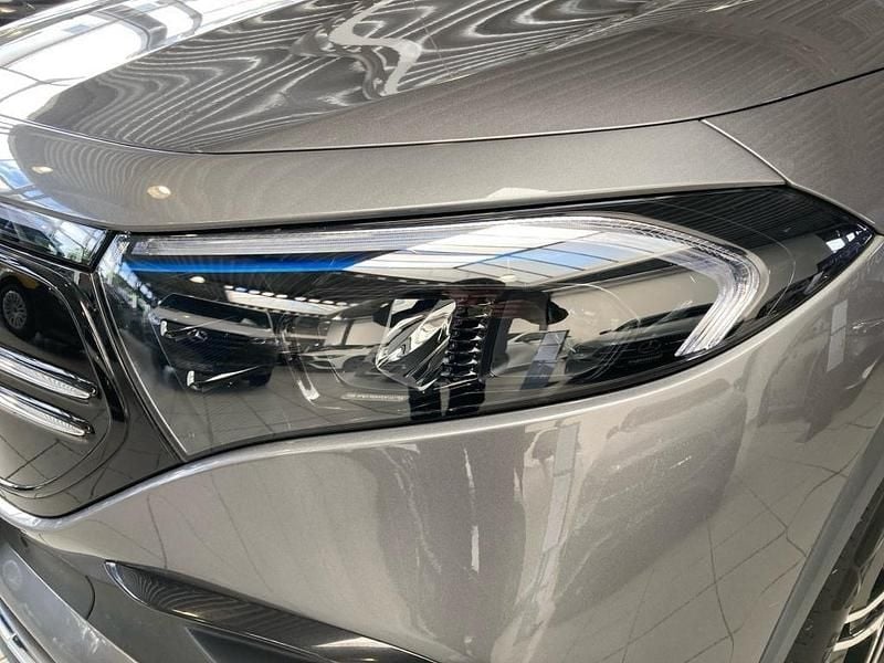 Gebraucht Mercedes EQA300 AMG 167 kW (228 PS) 2023 Mountaingrau SUV