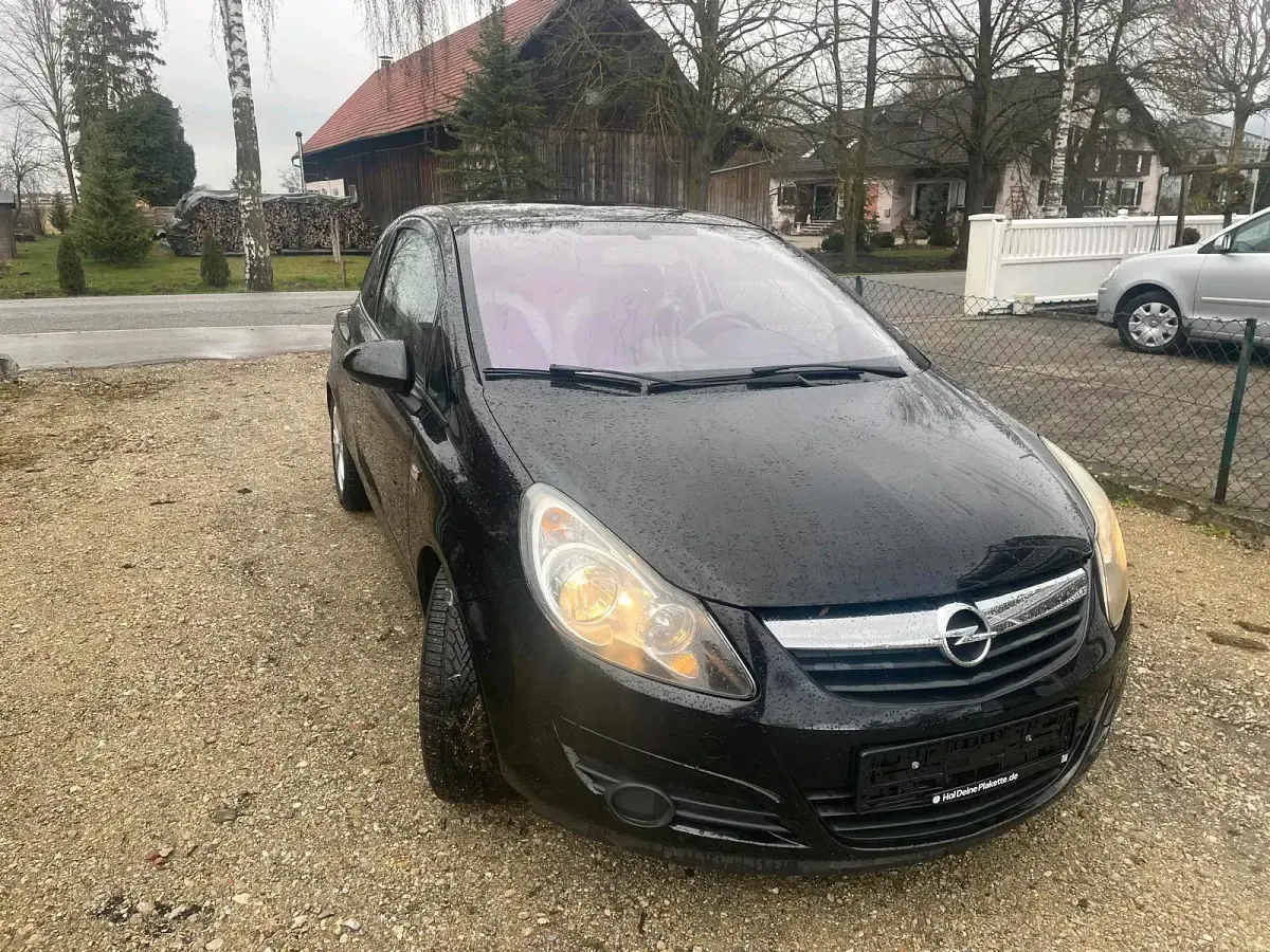 Używany Opel Corsa 69 KM (50 kW) 2010 Czarny Hatchback