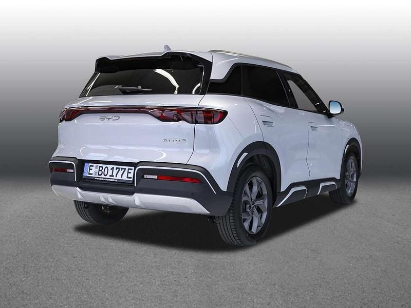 Gebraucht BYD Atto 2 Comfort 150 kW (204 PS) 2026 Skiing white SUV
