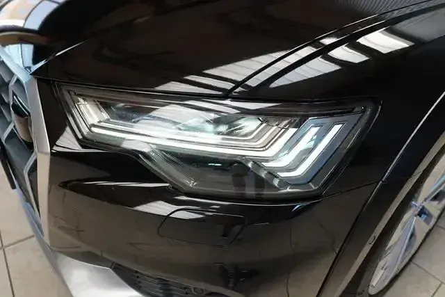 Gebraucht Audi A6 Allroad S-Line 286 PS (210 kW) 2019 Schwarz Kombi