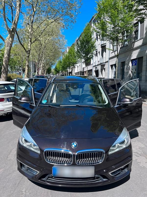 Gebraucht BMW 220 190 PS (139 kW) 2016 Grau Limousine