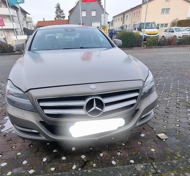 Gebraucht Mercedes CLS350 265 PS (194 kW) 2011 Beige Coupé