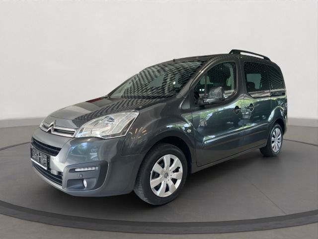 Lack grau shark/metalliclacki Gebraucht 2016 Citroën Berlingo Shine Van / Kleinbus | 11.781 € (Teuer) - Bild 1/4