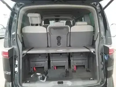 Gebraucht VW Multivan Life 150 PS (110 kW) 2024 Schwarz Van / Kleinbus