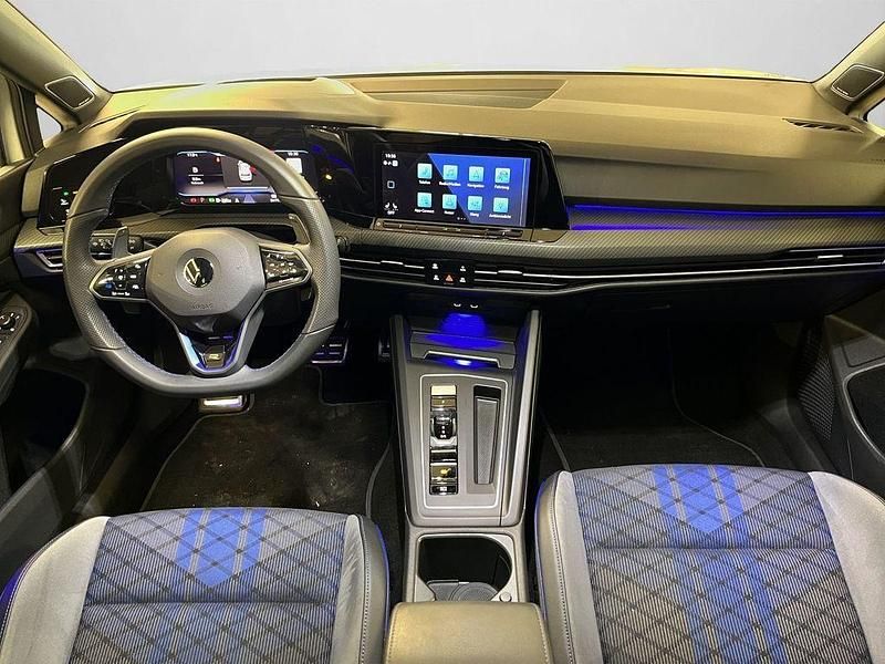 Gebraucht VW Golf VIII R 320 PS (235 kW) 2021 Pure white Limousine