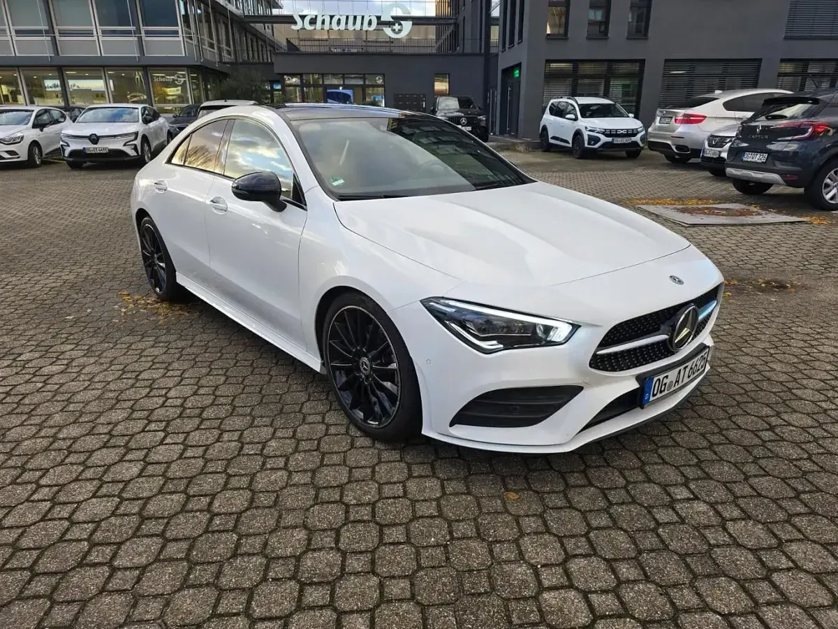 Gebraucht Mercedes CLA200 AMG line 163 PS (119 kW) 2019 Polarweiß Coupé