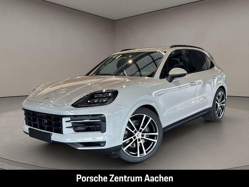 Weiß Gebraucht 2025 Porsche Cayenne SUV | 109.600 € (Etwas zu teuer) - Bild 1/4