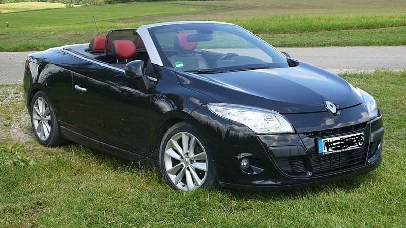 Gebraucht Renault Mégane Cabriolet Luxe 131 PS (96 kW) 2012 Schwarz Cabrio