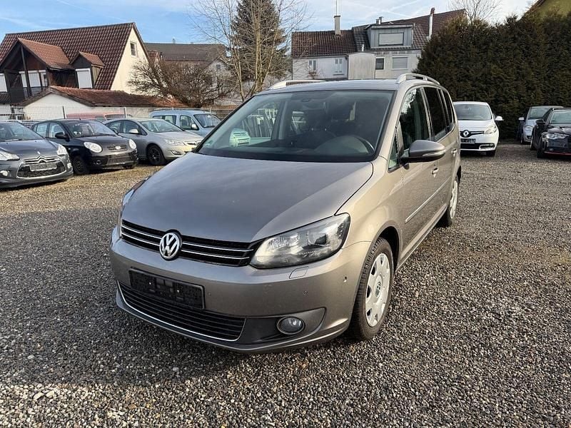 Grau Gebraucht 2011 VW Touran Highline Van / Kleinbus | 4.900 € (Guter Preis) - Bild 1/4