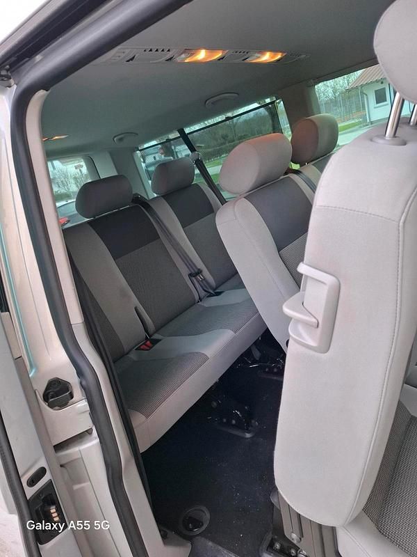 Gebraucht VW T5 140 PS (102 kW) 2014 Silber Van