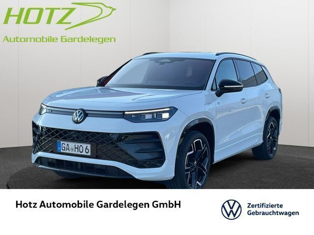 Pure white Gebraucht 2025 VW Tayron R-line SUV | 61.900 € (Superpreis) - Bild 1/4