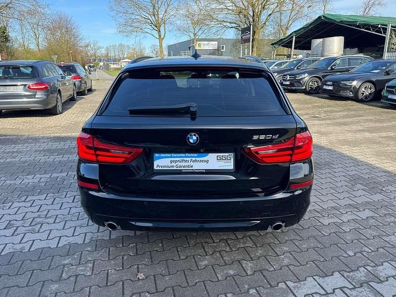 Gebraucht BMW 520 190 PS (139 kW) 2019 Schwarz ii Kombi