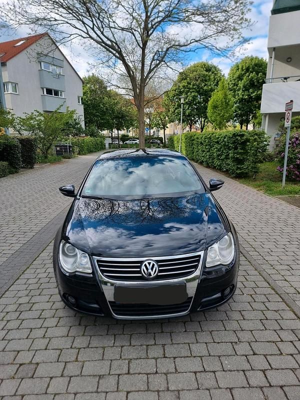 Second-hand VW Eos 140 CP (102 kW) 2008 Negru Cabrio