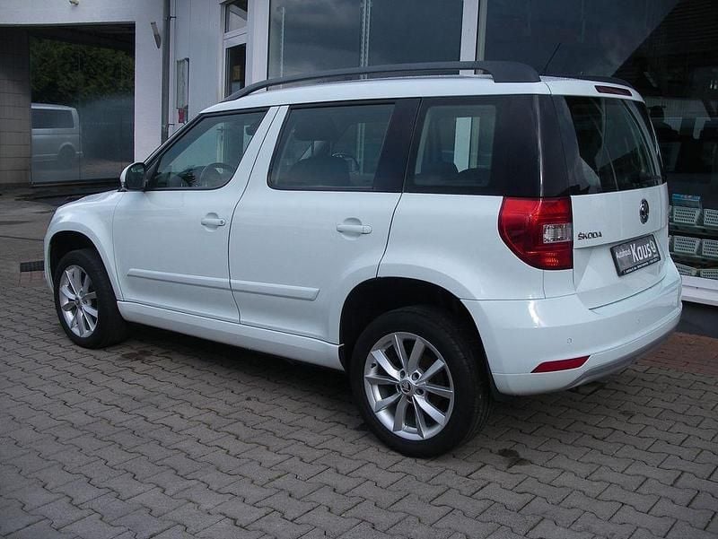 Gebraucht Skoda Yeti Style 110 PS (80 kW) 2017 Weiß SUV
