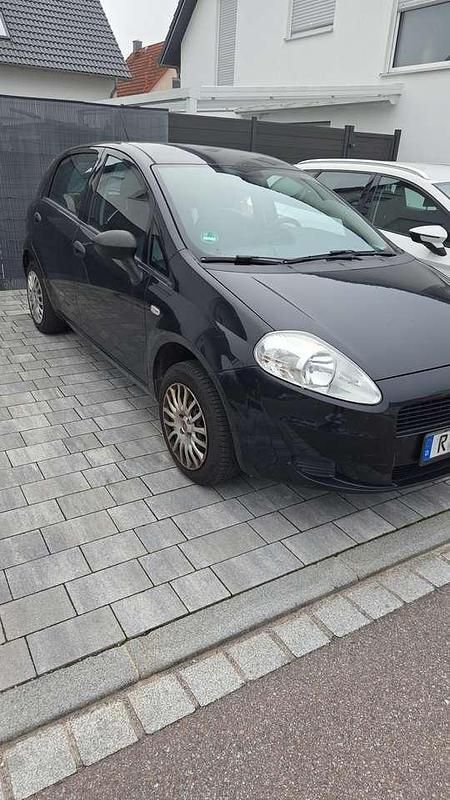 Gebraucht Fiat Grande Punto 68 PS (50 kW) 2011 Kleinwagen