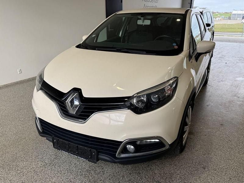 Gebraucht Renault Captur Luxe 90 PS (66 kW) 2013 Weiß SUV