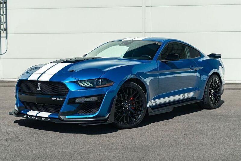 Blau Gebraucht 2021 Ford Mustang Coupé | 31.900 € (Fairer Preis) - Bild 1/4