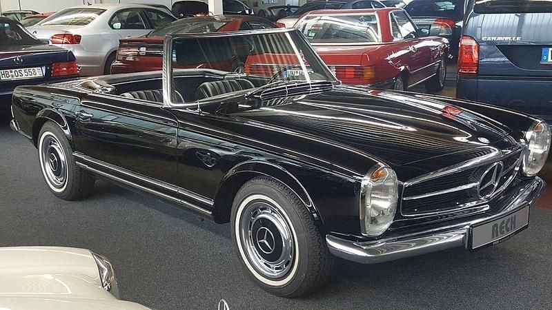 Gebraucht Mercedes 250 150 PS (110 kW) 1968 Schwarz Cabrio