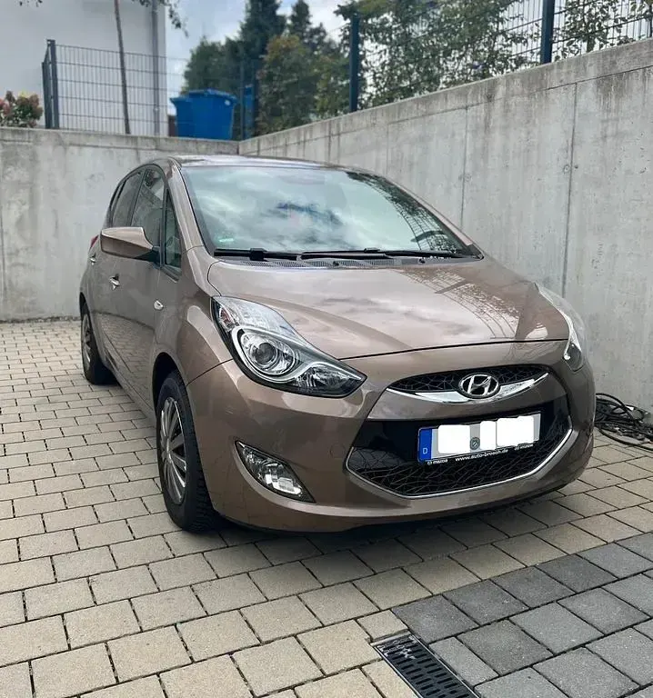 Gebraucht Hyundai ix20 Trend 125 PS (91 kW) 2014 Kleinwagen