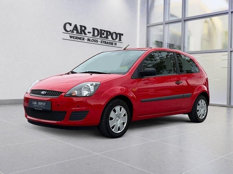 Rot Gebraucht 2007 Ford Fiesta Fun X Kleinwagen | 4.799 € (Teuer) - Bild 1/4