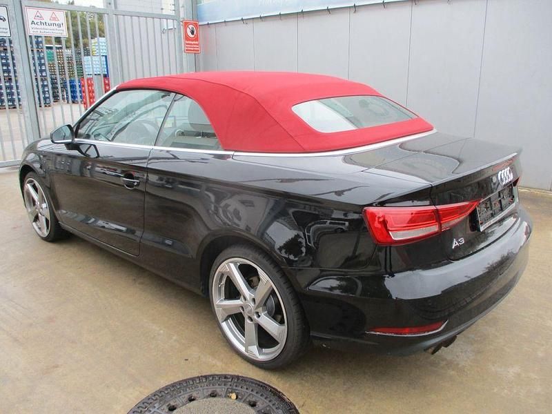 Gebraucht Audi A3 Cabriolet 116 PS (85 kW) 2016 Schwarz Cabrio