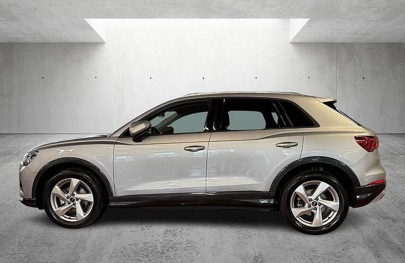 Gebraucht Audi Q3 Advanced 150 PS (110 kW) 2024 Silber SUV