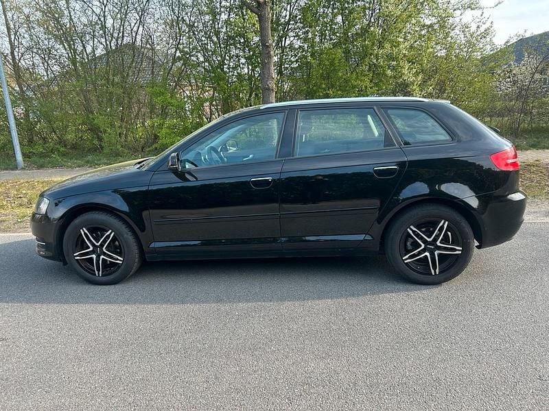Brugt Audi A3 90 HK (66 kW) 2011 Sort Hatchback